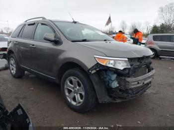  Salvage Ford Edge