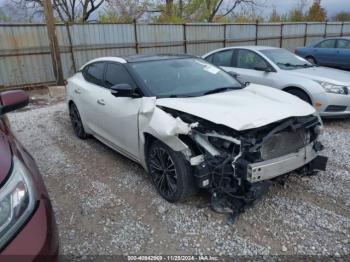  Salvage Nissan Maxima