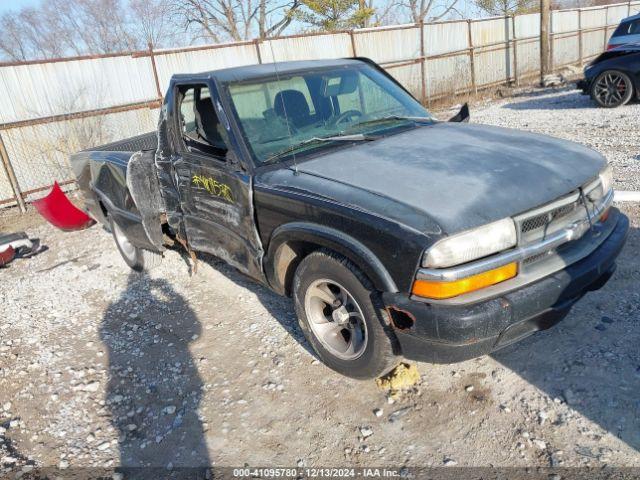  Salvage Chevrolet S-10