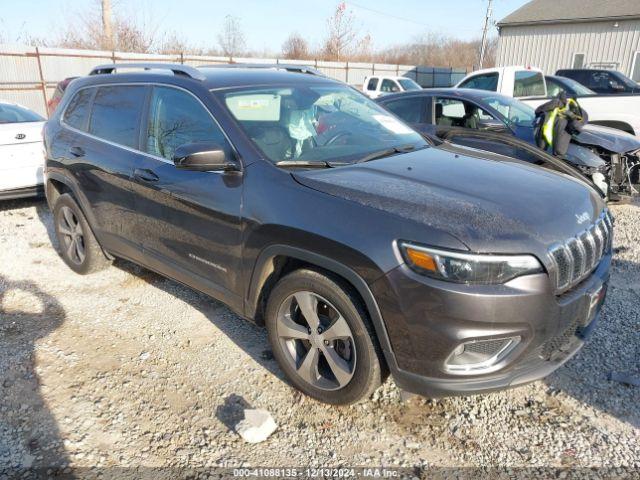  Salvage Jeep Cherokee