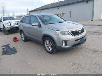  Salvage Kia Sorento