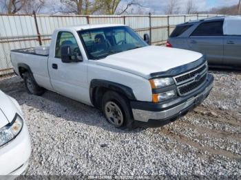  Salvage Chevrolet Silverado 1500