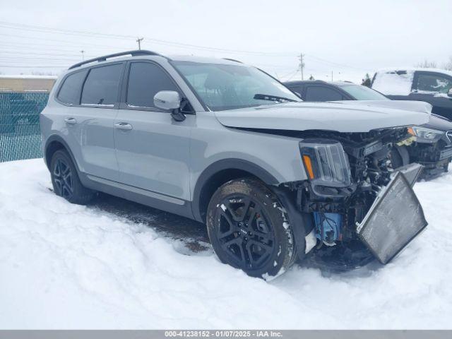  Salvage Kia Telluride