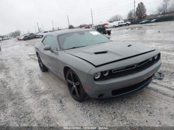  Salvage Dodge Challenger