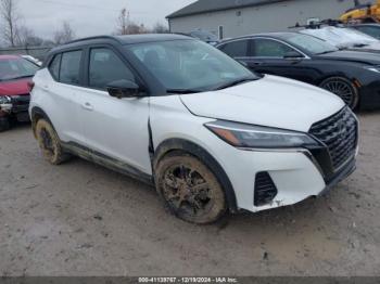  Salvage Nissan Kicks