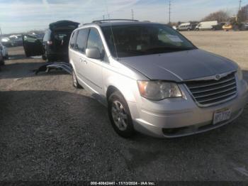  Salvage Chrysler Town & Country