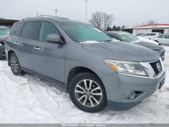  Salvage Nissan Pathfinder