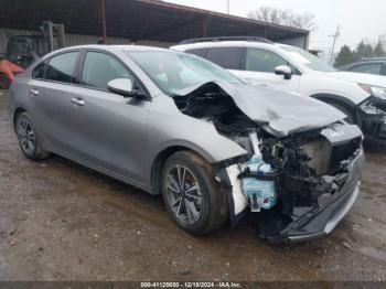  Salvage Kia Forte