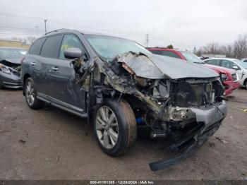  Salvage Nissan Pathfinder