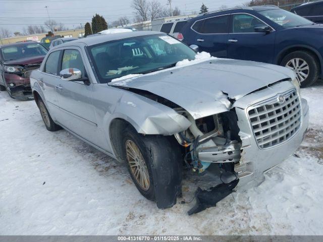  Salvage Chrysler 300