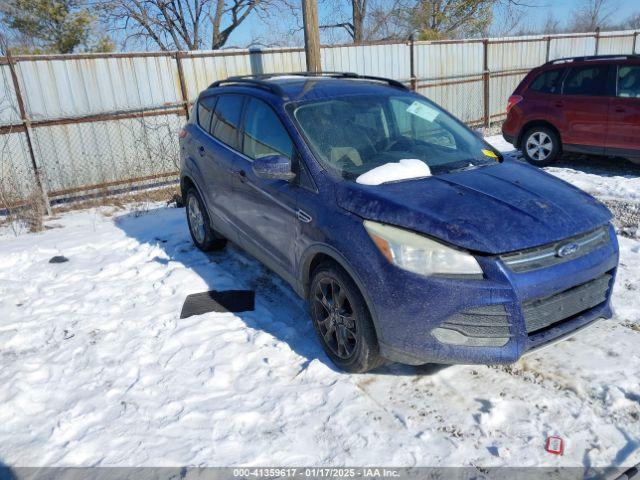  Salvage Ford Escape