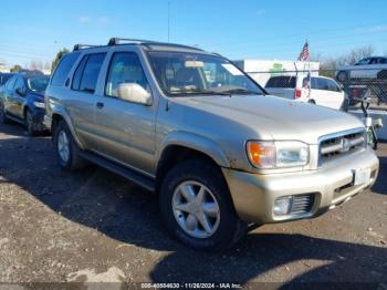  Salvage Nissan Pathfinder