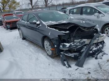  Salvage Chrysler 200