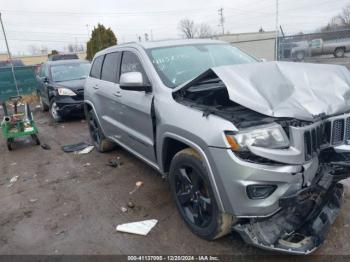  Salvage Jeep Grand Cherokee