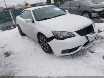  Salvage Chrysler 200