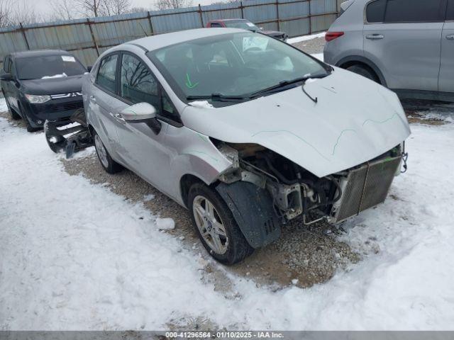  Salvage Ford Fiesta