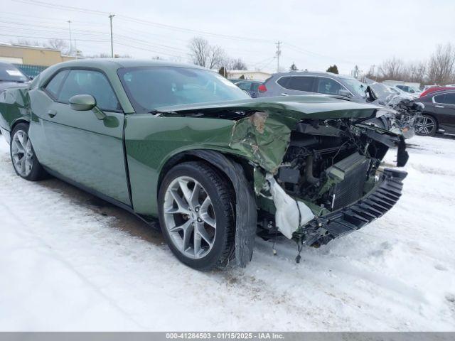  Salvage Dodge Challenger