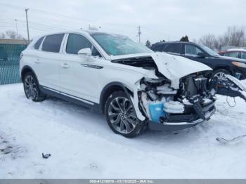  Salvage Lincoln Nautilus