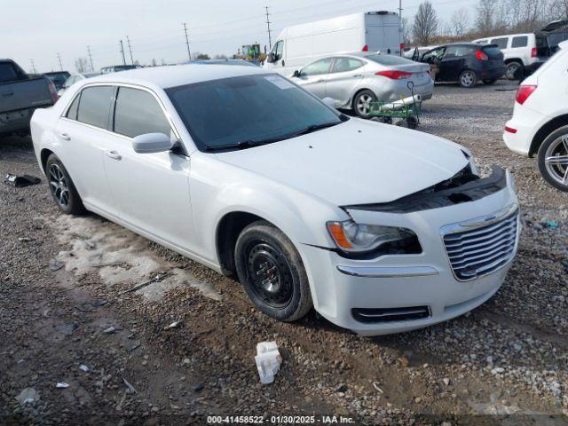  Salvage Chrysler 300