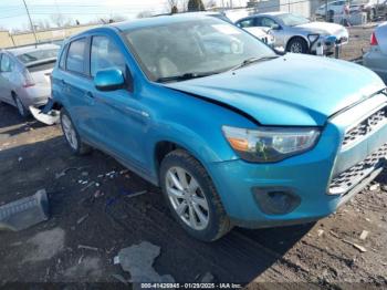  Salvage Mitsubishi Outlander