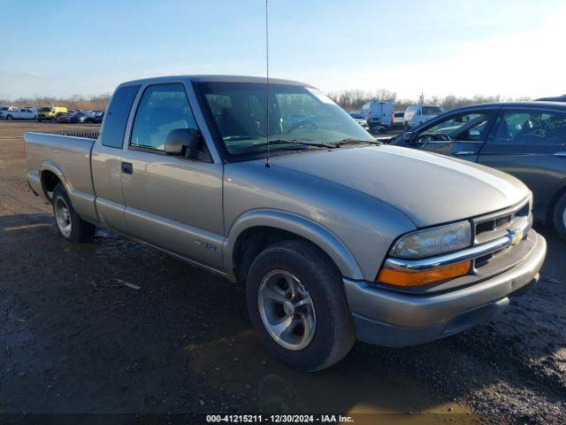  Salvage Chevrolet S-10