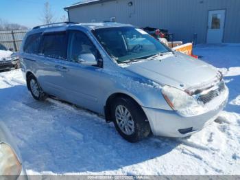  Salvage Kia Sedona