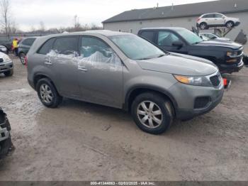  Salvage Kia Sorento