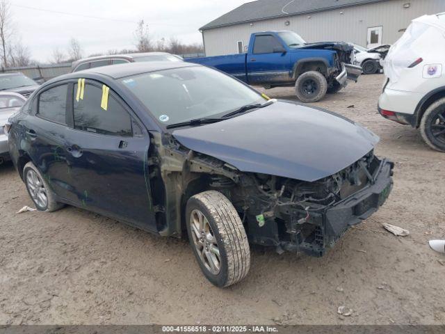  Salvage Toyota Yaris