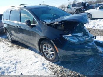  Salvage Chrysler Voyager