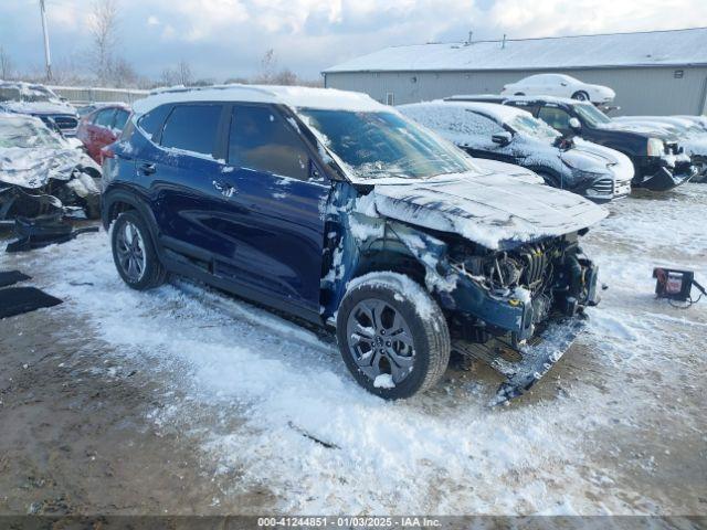  Salvage Kia Seltos