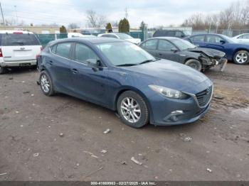  Salvage Mazda Mazda3