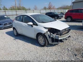  Salvage Ford Fiesta