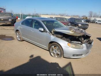  Salvage Volvo S80