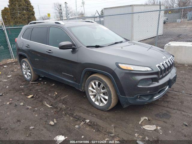  Salvage Jeep Cherokee