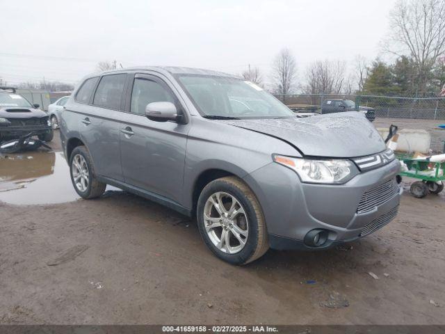  Salvage Mitsubishi Outlander