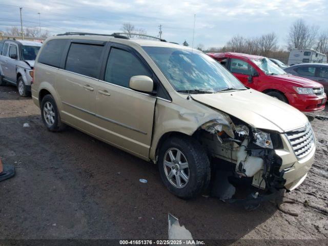  Salvage Chrysler Town & Country