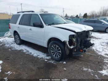  Salvage Ford Expedition