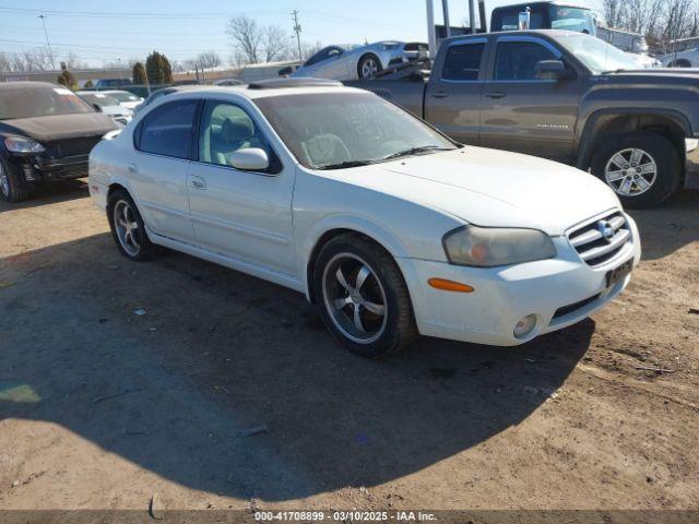  Salvage Nissan Maxima