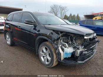  Salvage Toyota Highlander