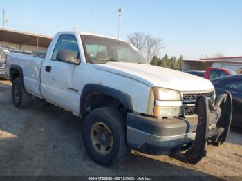  Salvage Chevrolet Silverado 2500