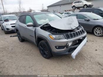  Salvage Jeep Compass