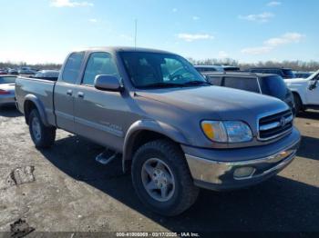  Salvage Toyota Tundra