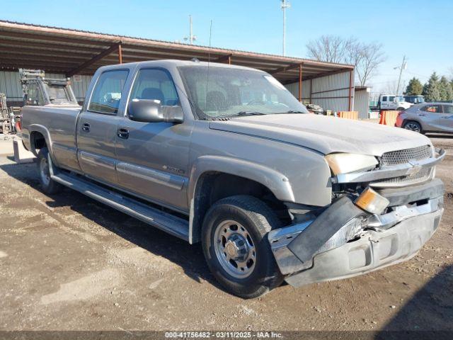  Salvage Chevrolet Silverado 2500