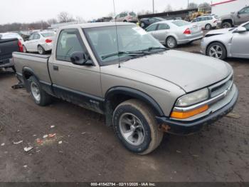  Salvage Chevrolet S-10