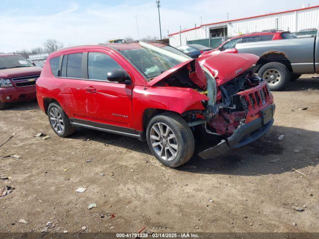  Salvage Jeep Compass