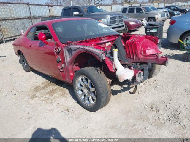  Salvage Dodge Challenger