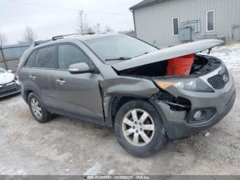  Salvage Kia Sorento