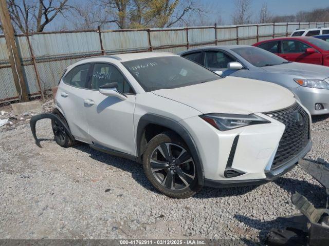  Salvage Lexus Ux