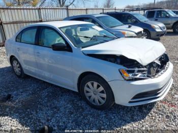  Salvage Volkswagen Jetta