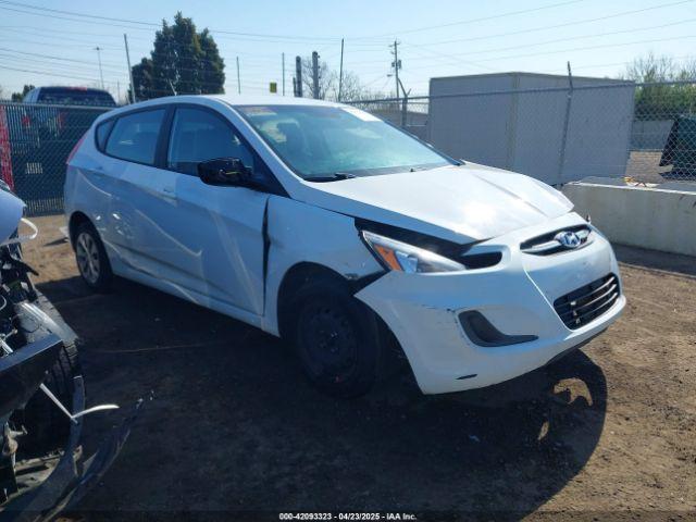  Salvage Hyundai ACCENT